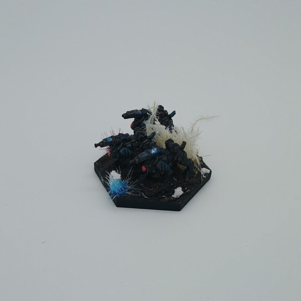 Rottweiler Battle Armor in the colors of the Lyran Commonwealth's Stormhammers.