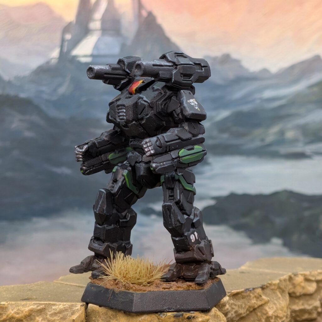 Tian-zong minature painted in black with green accents