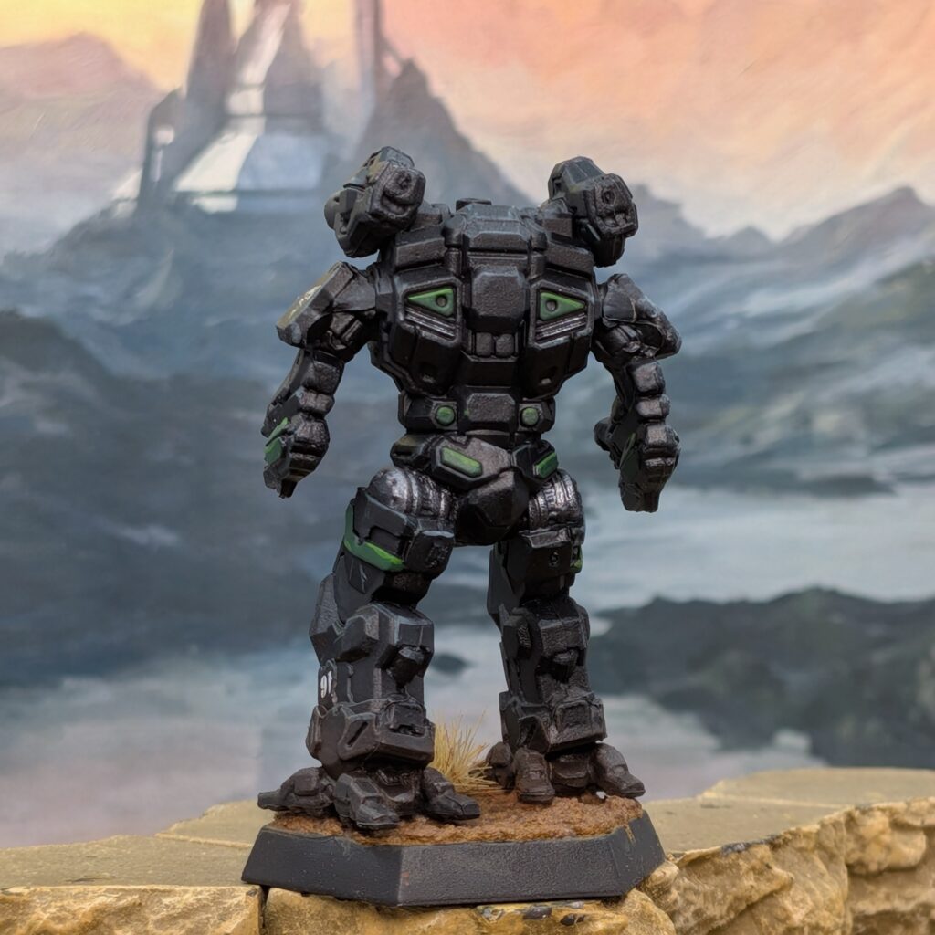 Tian-zong minature painted in black with green accents
